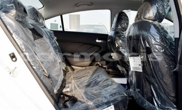 Buy Import Kia Cerato White Car in Import - Dubai in Agalega Islands Buy Import Kia Cerato White Car in Import - Dubai in Agalega Islands