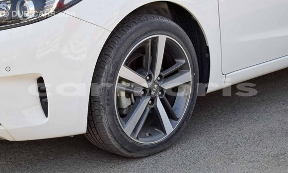 Buy Import Kia Cerato White Car in Import - Dubai in Agalega Islands Buy Import Kia Cerato White Car in Import - Dubai in Agalega Islands