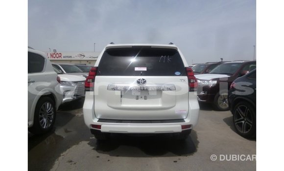 Buy Import Toyota Prado White Car in Import - Dubai in Agalega Islands Buy Import Toyota Prado White Car in Import - Dubai in Agalega Islands