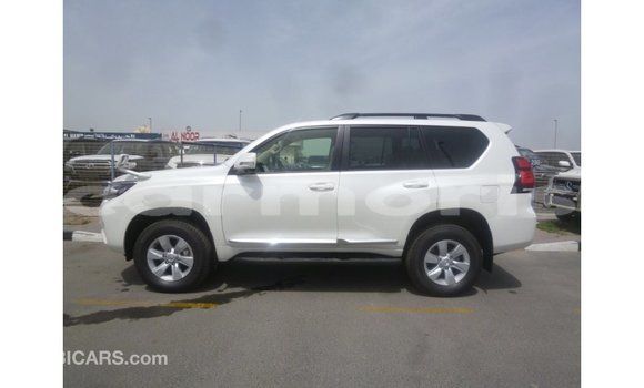 Buy Import Toyota Prado White Car in Import - Dubai in Agalega Islands Buy Import Toyota Prado White Car in Import - Dubai in Agalega Islands
