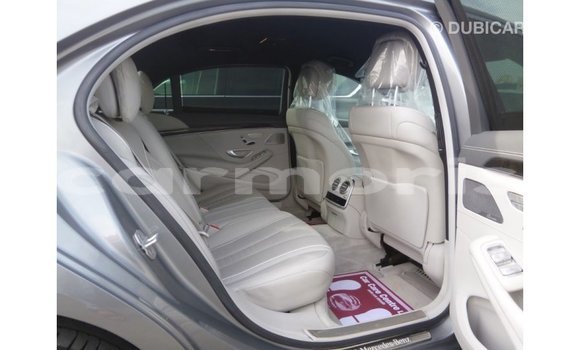 Acheter Import Voiture Mercedes-Benz 190 Autre à Import - Dubai, Îles Agalega Acheter Import Voiture Mercedes-Benz 190 Autre à Import - Dubai, Îles Agalega