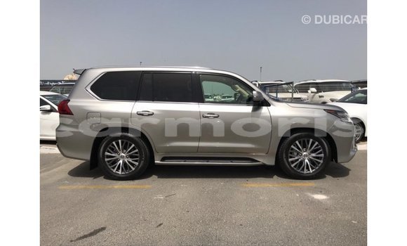 Acheter Import Voiture Lexus LX Autre à Import - Dubai, Îles Agalega Acheter Import Voiture Lexus LX Autre à Import - Dubai, Îles Agalega