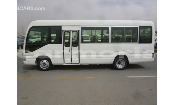 Acheter Import Voiture Toyota Coaster Blanc à Import - Dubai, Îles Agalega Acheter Import Voiture Toyota Coaster Blanc à Import - Dubai, Îles Agalega