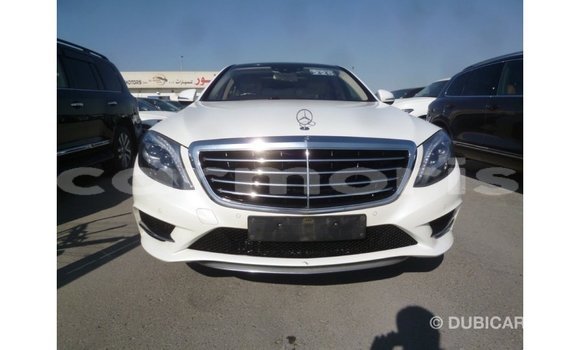 Buy Import Mercedes-Benz 190 White Car in Import - Dubai in Agalega Islands Buy Import Mercedes-Benz 190 White Car in Import - Dubai in Agalega Islands