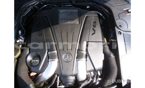 Acheter Import Voiture Mercedes-Benz 190 Bleu à Import - Dubai, Îles Agalega Acheter Import Voiture Mercedes-Benz 190 Bleu à Import - Dubai, Îles Agalega