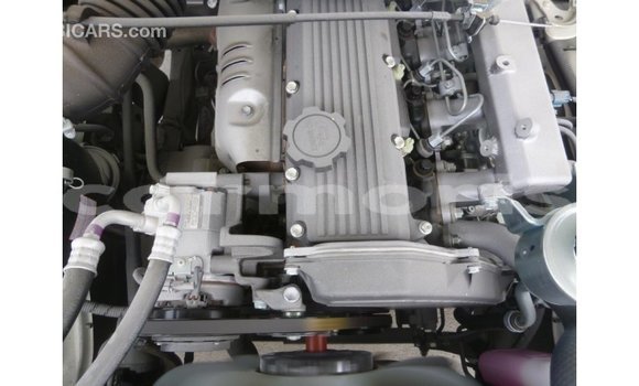 Buy Import Toyota Land Cruiser White Car in Import - Dubai in Agalega Islands Buy Import Toyota Land Cruiser White Car in Import - Dubai in Agalega Islands