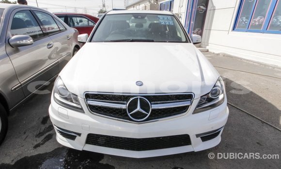 Buy Import Mercedes-Benz 200 White Car in Import - Dubai in Agalega Islands Buy Import Mercedes-Benz 200 White Car in Import - Dubai in Agalega Islands