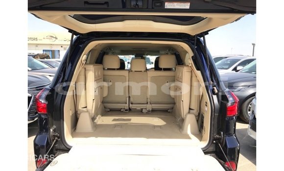 Acheter Import Voiture Lexus LX Bleu à Import - Dubai, Îles Agalega Acheter Import Voiture Lexus LX Bleu à Import - Dubai, Îles Agalega