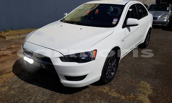 Buy Used Mitsubishi Lancer White Car in Beau Bassin-Rose Hill in Plaines Wilhems District Buy Used Mitsubishi Lancer White Car in Beau Bassin-Rose Hill in Plaines Wilhems District