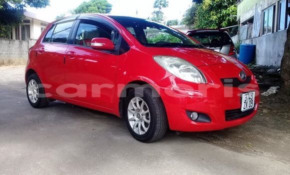 Acheter Occasion Voiture Toyota Vitz Rouge à Port Louis, Port Louis District Acheter Occasion Voiture Toyota Vitz Rouge à Port Louis, Port Louis District