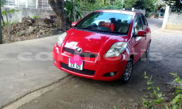 Acheter Occasion Voiture Toyota Vitz Rouge à Port Louis, Port Louis District Acheter Occasion Voiture Toyota Vitz Rouge à Port Louis, Port Louis District