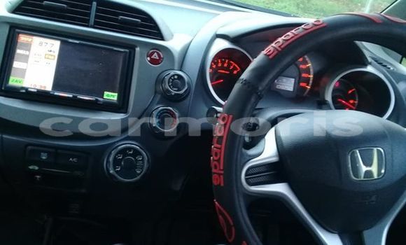 Acheter Occasion Voiture Honda fit Gris à Port Louis, Port Louis District Acheter Occasion Voiture Honda fit Gris à Port Louis, Port Louis District