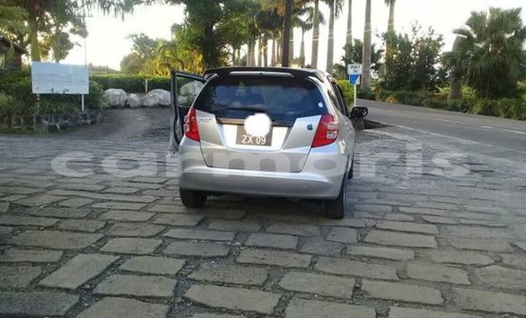 Acheter Occasion Voiture Honda fit Gris à Port Louis, Port Louis District Acheter Occasion Voiture Honda fit Gris à Port Louis, Port Louis District