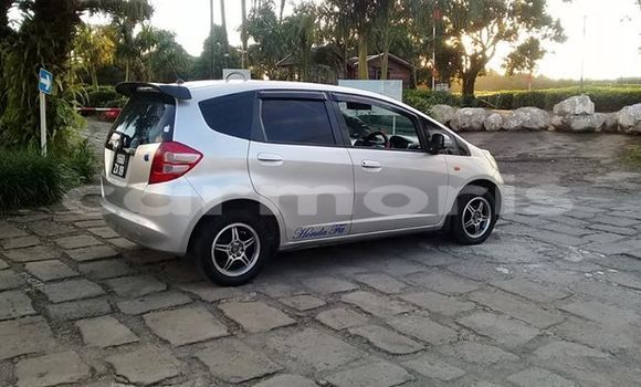 Acheter Occasion Voiture Honda fit Gris à Port Louis, Port Louis District Acheter Occasion Voiture Honda fit Gris à Port Louis, Port Louis District