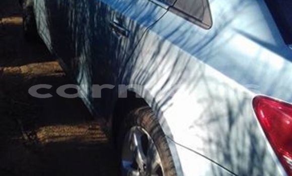 Buy Used Chevrolet Cruze Blue Car in Port Louis in Port Louis District Buy Used Chevrolet Cruze Blue Car in Port Louis in Port Louis District