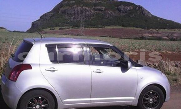 Buy Used Suzuki Swift Silver Car in Port Louis in Port Louis District
