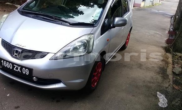 Buy Used Honda fit Silver Car in Port Louis in Port Louis District Buy Used Honda fit Silver Car in Port Louis in Port Louis District