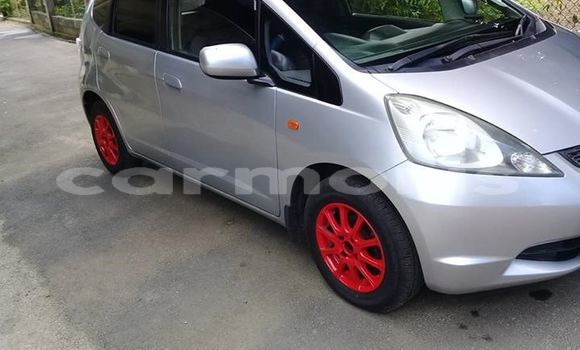 Buy Used Honda fit Silver Car in Port Louis in Port Louis District Buy Used Honda fit Silver Car in Port Louis in Port Louis District