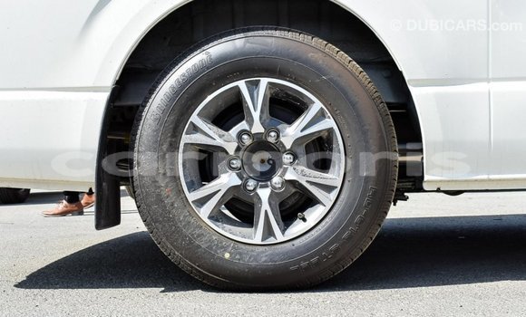 Buy Import Toyota Hiace White Car in Import - Dubai in Agalega Islands Buy Import Toyota Hiace White Car in Import - Dubai in Agalega Islands