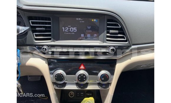 Buy Import Hyundai Elantra White Car in Import - Dubai in Agalega Islands Buy Import Hyundai Elantra White Car in Import - Dubai in Agalega Islands