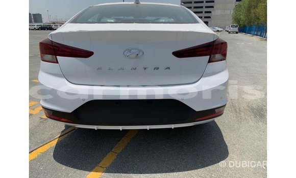 Buy Import Hyundai Elantra White Car in Import - Dubai in Agalega Islands Buy Import Hyundai Elantra White Car in Import - Dubai in Agalega Islands