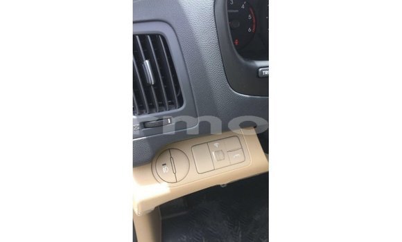 Buy Import Hyundai Accent White Car in Import - Dubai in Agalega Islands Buy Import Hyundai Accent White Car in Import - Dubai in Agalega Islands