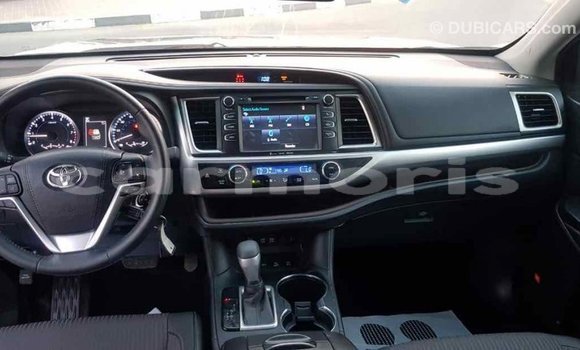 Buy Import Toyota Highlander Other Car in Import - Dubai in Agalega Islands Buy Import Toyota Highlander Other Car in Import - Dubai in Agalega Islands