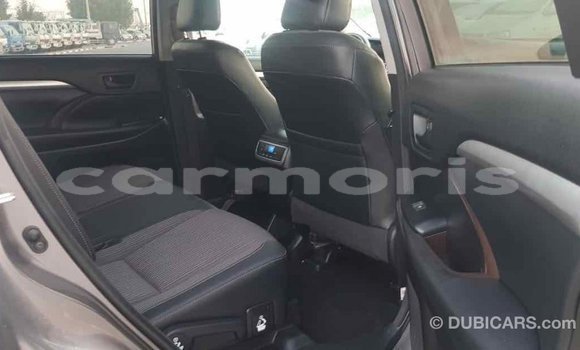 Buy Import Toyota Highlander Other Car in Import - Dubai in Agalega Islands Buy Import Toyota Highlander Other Car in Import - Dubai in Agalega Islands