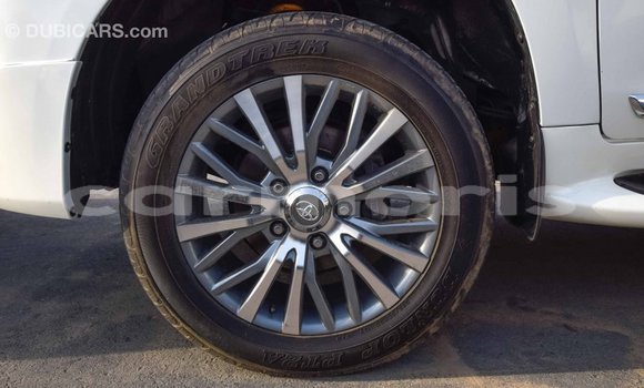 Buy Import Toyota Land Cruiser White Car in Import - Dubai in Agalega Islands Buy Import Toyota Land Cruiser White Car in Import - Dubai in Agalega Islands