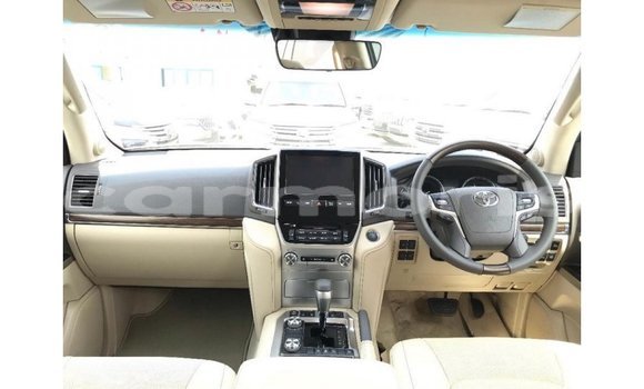 Buy Import Toyota Land Cruiser Black Car in Import - Dubai in Agalega Islands Buy Import Toyota Land Cruiser Black Car in Import - Dubai in Agalega Islands