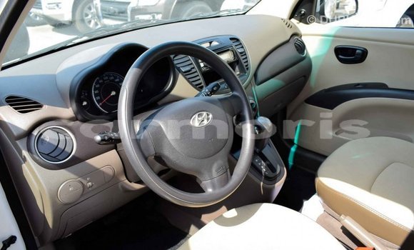 Buy Import Hyundai i10 White Car in Import - Dubai in Agalega Islands Buy Import Hyundai i10 White Car in Import - Dubai in Agalega Islands