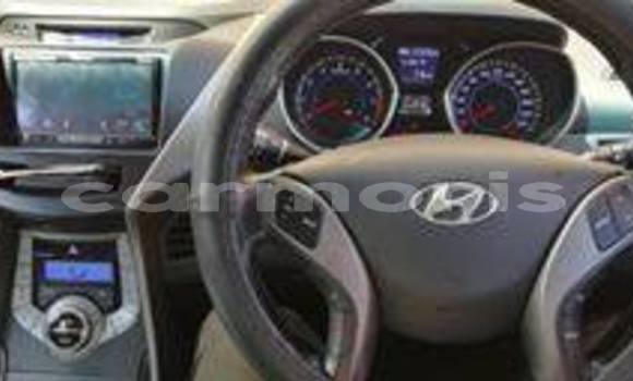 Buy Used Hyundai Elantra White Car in Port Louis in Port Louis District Buy Used Hyundai Elantra White Car in Port Louis in Port Louis District