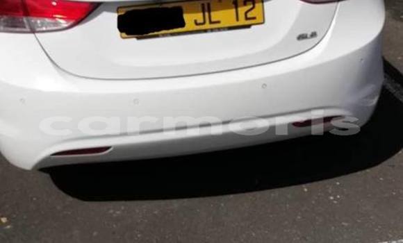 Buy Used Hyundai Elantra White Car in Port Louis in Port Louis District Buy Used Hyundai Elantra White Car in Port Louis in Port Louis District