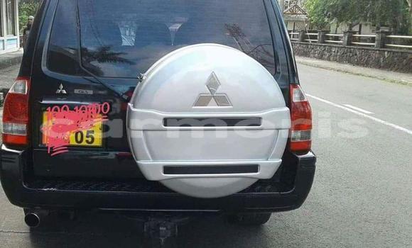 Buy Used Mitsubishi Pajero Black Car in Port Louis in Port Louis District Buy Used Mitsubishi Pajero Black Car in Port Louis in Port Louis District