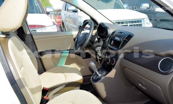 Buy Import Hyundai i10 White Car in Import - Dubai in Agalega Islands Buy Import Hyundai i10 White Car in Import - Dubai in Agalega Islands