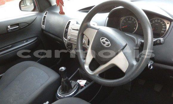 Buy Used Hyundai i10 Red Car in Port Louis in Port Louis District