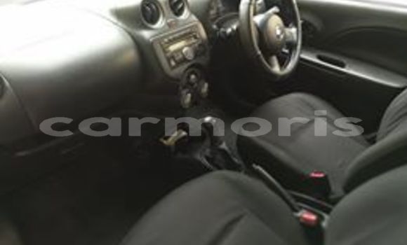 Acheter Occasion Voiture Nissan March Gris à Port Louis, Port Louis District Acheter Occasion Voiture Nissan March Gris à Port Louis, Port Louis District