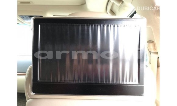 Buy Import Toyota Land Cruiser White Car in Import - Dubai in Agalega Islands Buy Import Toyota Land Cruiser White Car in Import - Dubai in Agalega Islands