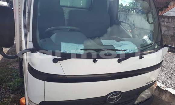 Buy Used Toyota Dyna White Car in Port Louis in Port Louis District Buy Used Toyota Dyna White Car in Port Louis in Port Louis District