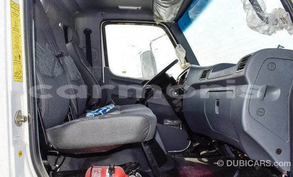 Buy Import Mercedes-Benz 190 White Car in Import - Dubai in Agalega Islands Buy Import Mercedes-Benz 190 White Car in Import - Dubai in Agalega Islands