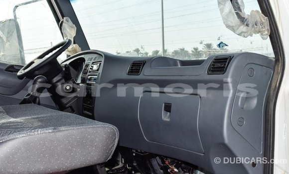 Buy Import Mercedes-Benz 190 White Car in Import - Dubai in Agalega Islands Buy Import Mercedes-Benz 190 White Car in Import - Dubai in Agalega Islands