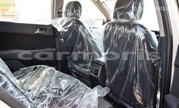 Buy Import Hyundai Creta Beige Car in Import - Dubai in Agalega Islands Buy Import Hyundai Creta Beige Car in Import - Dubai in Agalega Islands