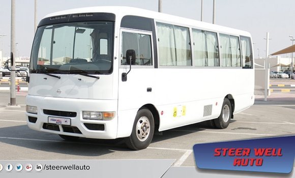 Buy Import Nissan Evalia White Truck in Import - Dubai in Agalega Islands