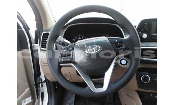 Buy Import Hyundai Tucson White Car in Import - Dubai in Agalega Islands Buy Import Hyundai Tucson White Car in Import - Dubai in Agalega Islands