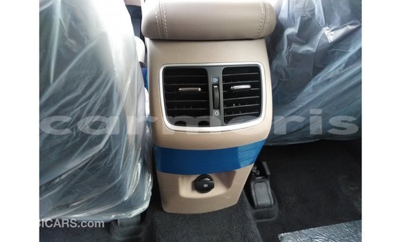 Buy Import Hyundai Tucson White Car in Import - Dubai in Agalega Islands Buy Import Hyundai Tucson White Car in Import - Dubai in Agalega Islands