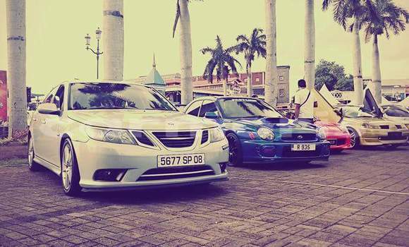 Buy Used Saab 9–5 Silver Car in Curepipe in Plaines Wilhems District