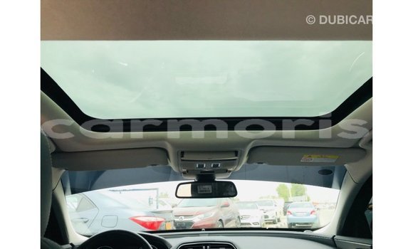 Acheter Import Voiture Jaguar XE Rouge à Import - Dubai, Îles Agalega Acheter Import Voiture Jaguar XE Rouge à Import - Dubai, Îles Agalega