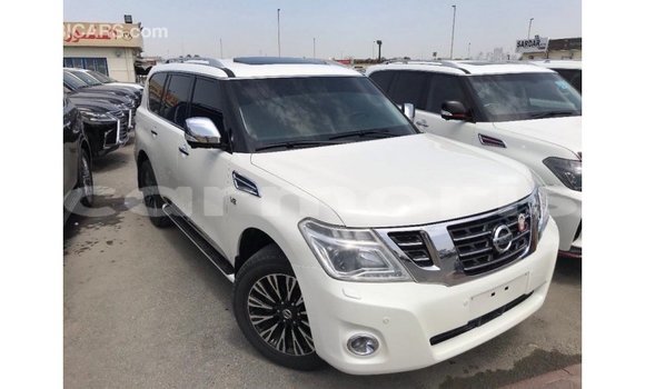 Buy Import Nissan Patrol White Car in Import - Dubai in Agalega Islands Buy Import Nissan Patrol White Car in Import - Dubai in Agalega Islands