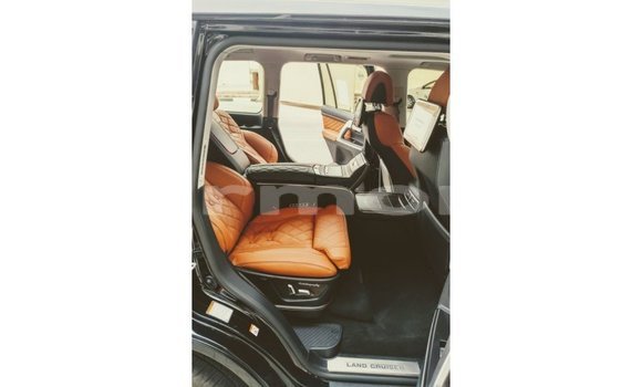 Buy Import Toyota Land Cruiser Black Car in Import - Dubai in Agalega Islands Buy Import Toyota Land Cruiser Black Car in Import - Dubai in Agalega Islands