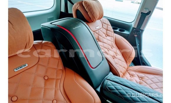 Buy Import Toyota Land Cruiser Black Car in Import - Dubai in Agalega Islands Buy Import Toyota Land Cruiser Black Car in Import - Dubai in Agalega Islands